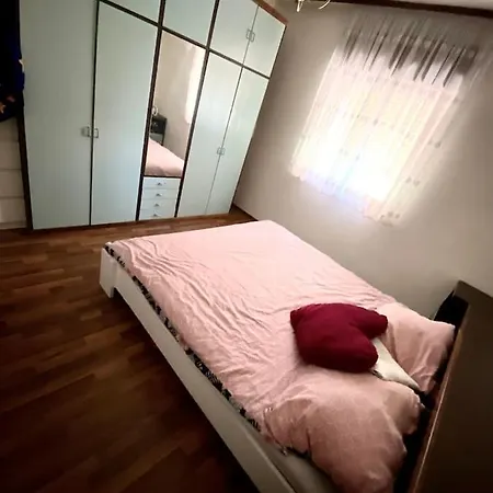 Apartment Dama *