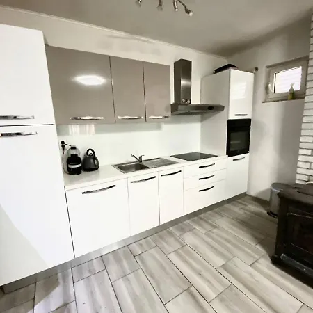 Dama Apartment *