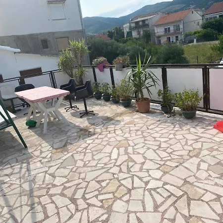 Apartment Dama *