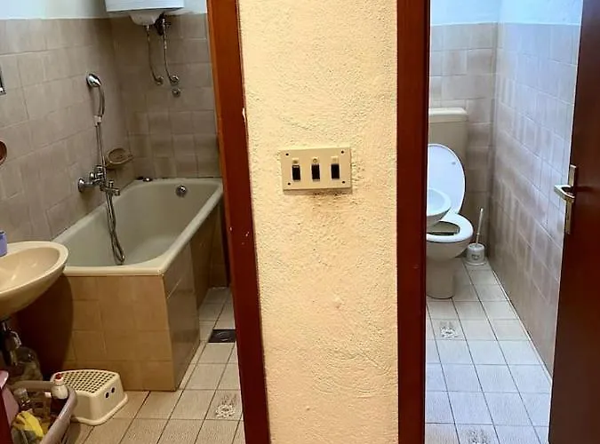 Dama Lejlighed Kaštela