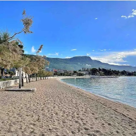 Dama Апартаменты *